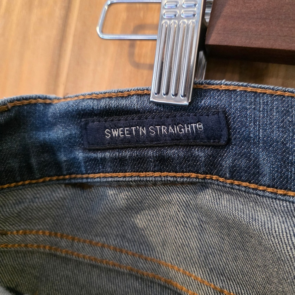 Lucky Brand Sweet N Straight Jeans Womens 10/30 Blue Excellent Straight Leg‎ - Picture 8 of 11